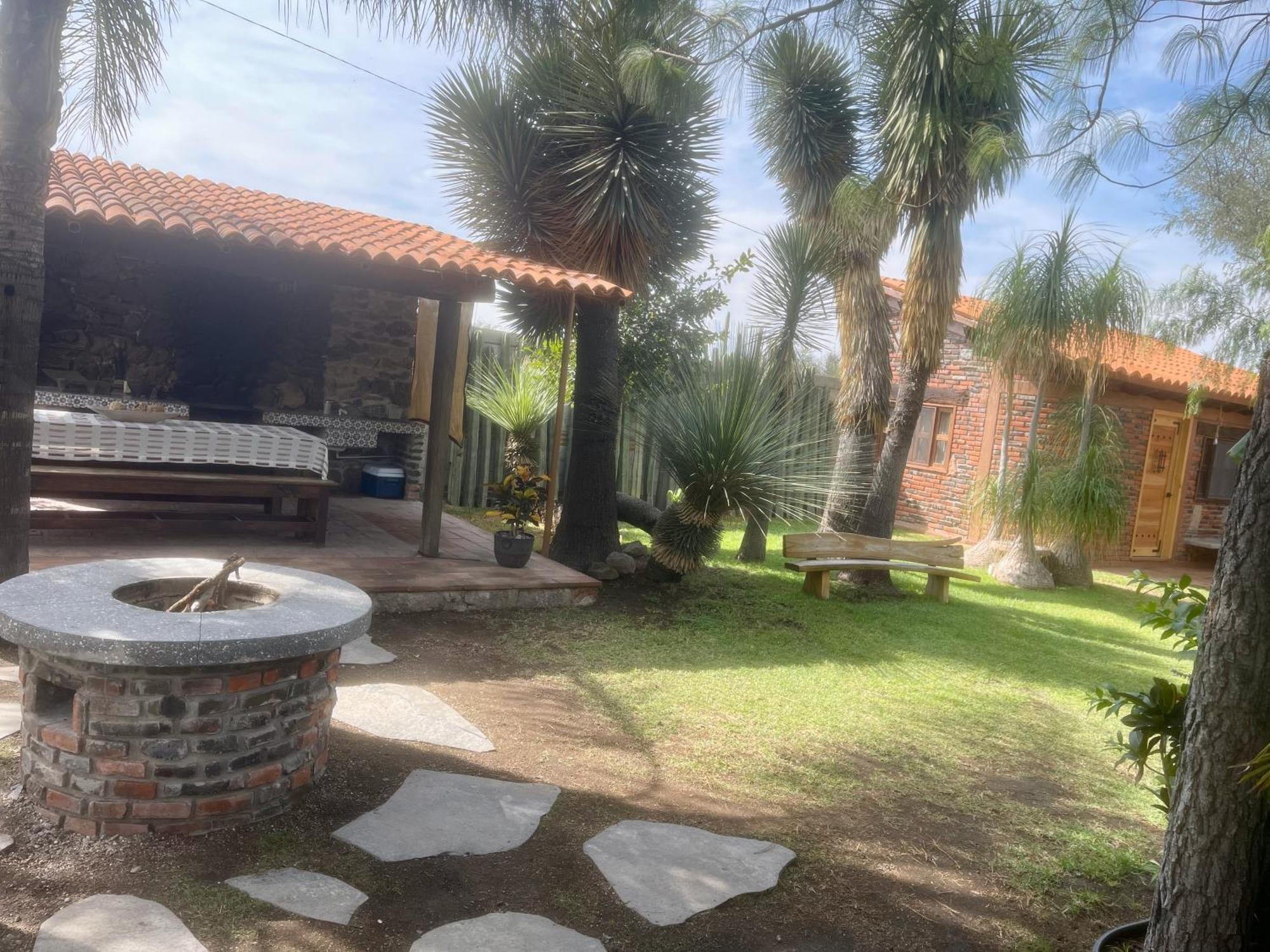 Cabana Magnolias Con Albercajacuzzi Tequisquiapan Εξωτερικό φωτογραφία
