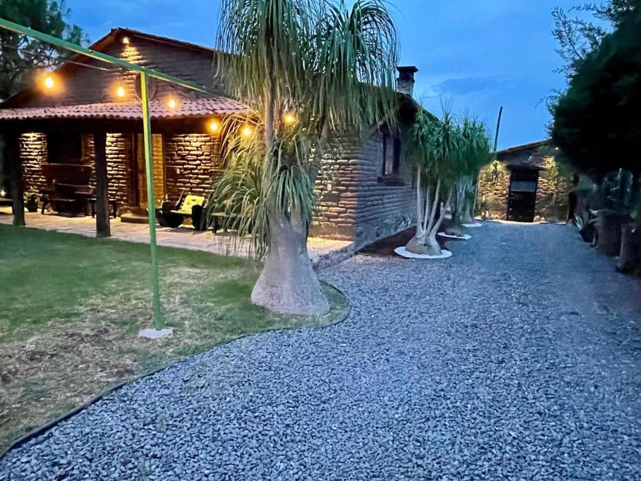 Cabana Magnolias Con Albercajacuzzi Tequisquiapan Εξωτερικό φωτογραφία